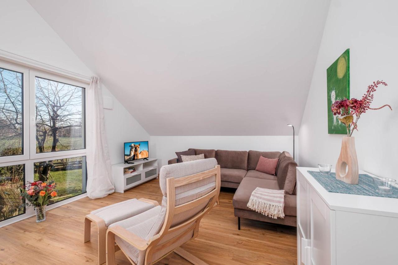 Am Thie Apartment Hoisdorf Bagian luar foto