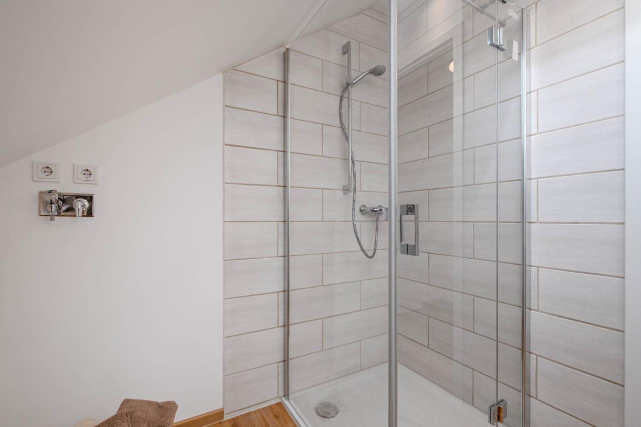 Am Thie Apartment Hoisdorf Bagian luar foto
